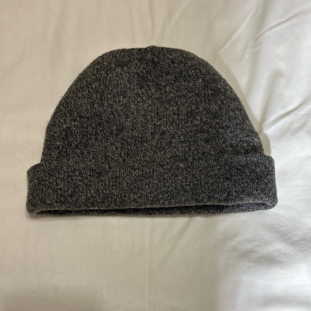 Gray Wool Knit Beanie Size L